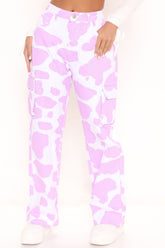 Only A Work Of Art Printed Cargo Jeans - Lavender Ins Street